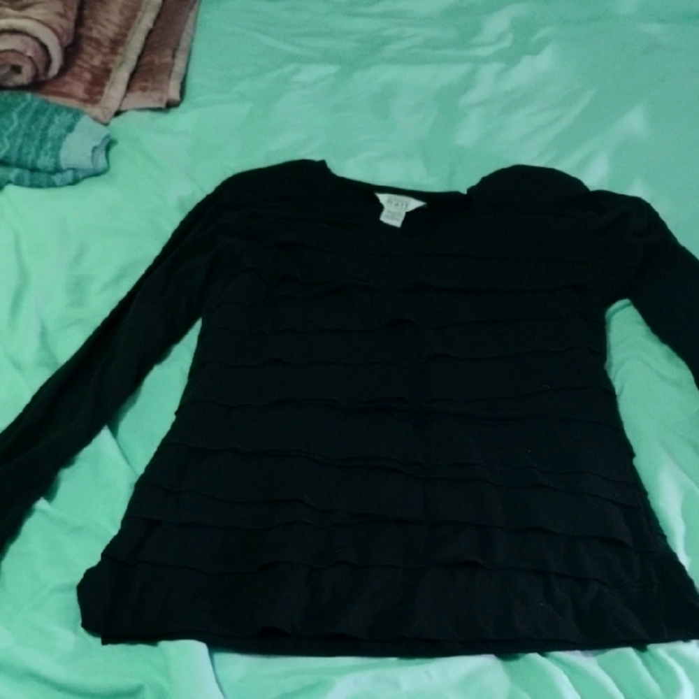 Women's Black Long Sleeve Top